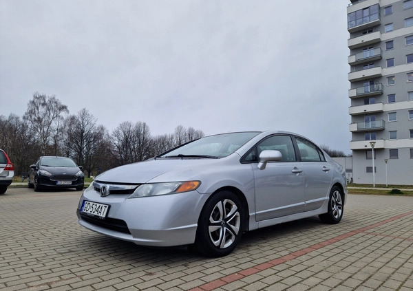 Honda Civic cena 16500 przebieg: 170000, rok produkcji 2008 z Gdańsk małe 46